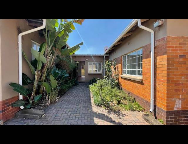 5 BEDROOM PROPERTY TO RENT IN DISCOVERY